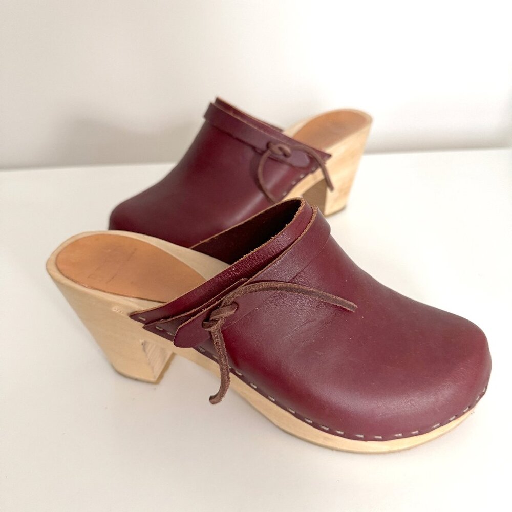 BRYR Kat burgundy leather wood clogs heels size 38